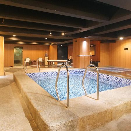 Reddoorz Premium At Jjimjbang Hotel Spa Manilla Buitenkant foto